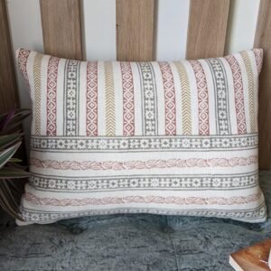 Geometrical striped printed cushion cover
